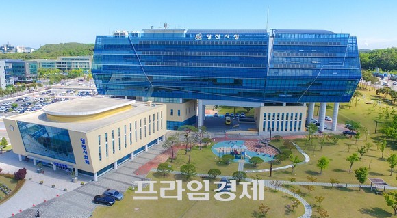 당진시청 청사 전경. ⓒ 당진시