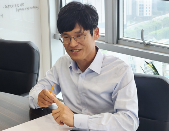 윤완수 이사장은 "모바일로 결제 패러다임 전환이 가속화되고 있다"고 강조했다. = 김기영 기자