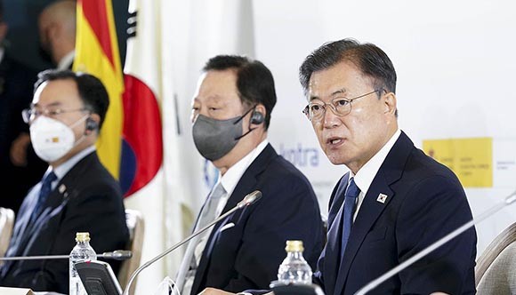 '한·스페인 그린·디지털 비즈니스 포럼'에서 경제 △회복 △도약 △성장을 위한 양국 기업 간 그린·디지털 비즈니스 협력을 강화키로 했다. ⓒ 청와대