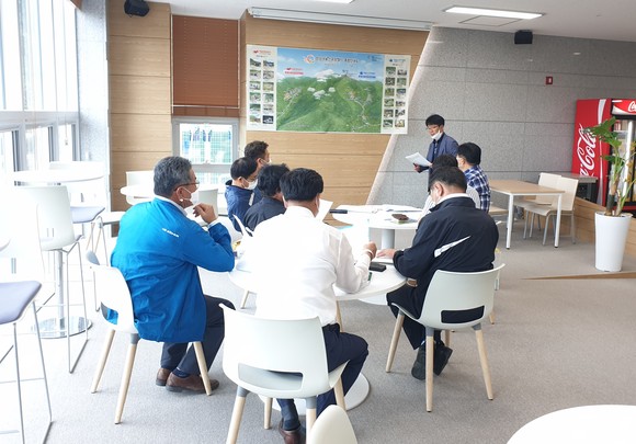 대전시와 남원시의회가 대봉산휴양밸리를 벤치마킹 하고 있다. ⓒ 함양군