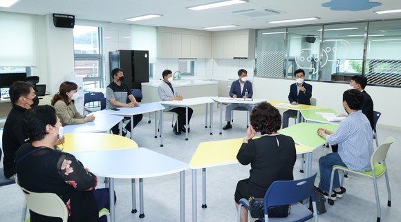지난 18일 허태정 시장은 현장시장실 중구 대사동 복합커뮤니티센터에서 시민과 소통의 시간을 가졌다. ⓒ 대전시
