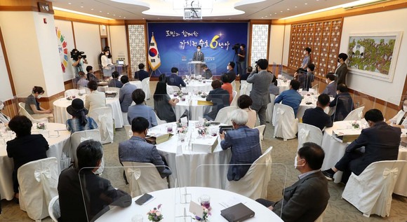 지난 25일 도민과 함께한 자치권 수호 6년사 기념행사 모습. ⓒ 충남도
