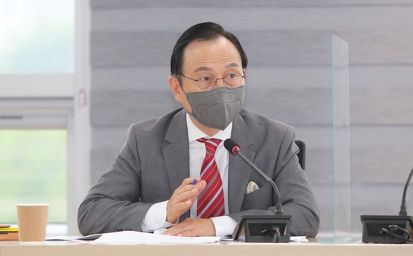 박상돈 천안시장이 지난 5일 간부회의를 주재하고 있다. ⓒ 천안시