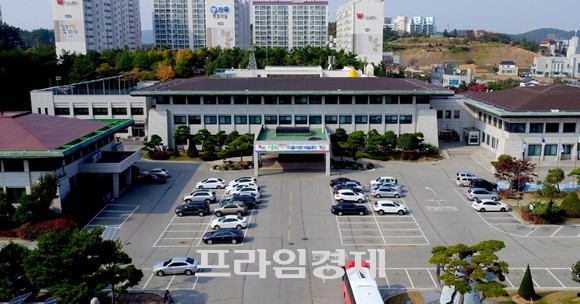 태안군청 청사 전경. ⓒ 프라임경제