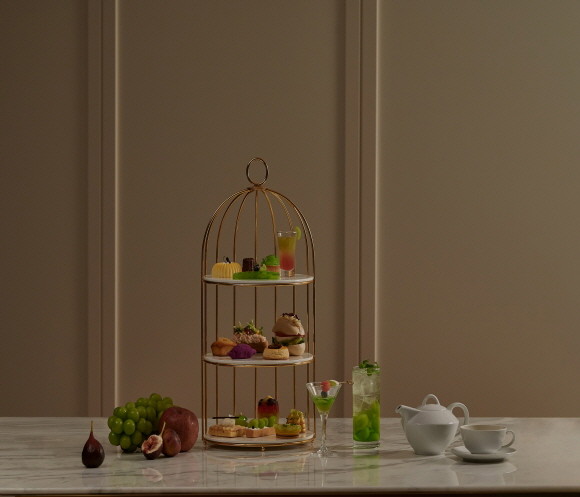 롯데호텔 서울이 '2021 머스트 비 샤인머스캣'을 9월1일부터 11월30일까지 진행한다. © 롯데호텔