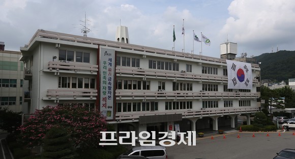 청주시청 청사 전경. ⓒ 프라임경제