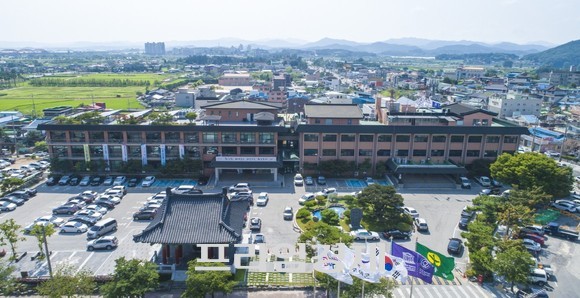 부여군청 청사 전경. ⓒ 프라임경제
