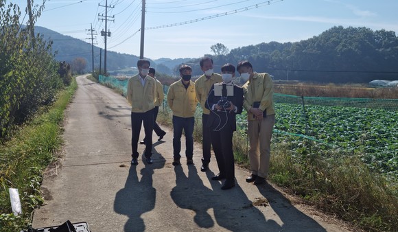 민관합동 국가안전대진단 실시 모습(왼쪽 첫번째 김종현 안전총괄과장, 오른쪽 세번째 윤동현 당진부시장). ⓒ 당진시