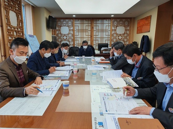 경북도는 도청에서 하대성 경제부지사 주재로 '대구·경북 신공항 추진상황 점검 회의'를 개최했다. ⓒ 경북도