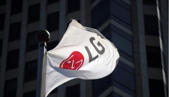 LG전자 직원이 코로나19 방역지침을 어기고 불법 유흥업소를 수차례 출입하고 수행기사에게 사적인 심부름을 시키는 등 갑질을 일삼았다는 제보가 나왔다. ⓒ 연합뉴스