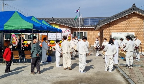 지난 5일 청양 까치내 마을 주민 9회 밤참축제 개최 모습. ⓒ 청양군