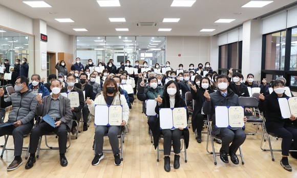 남포면 마을복지계획단은 14일 '행복남포 마을복지계획'을 선포했다. ⓒ 보령시