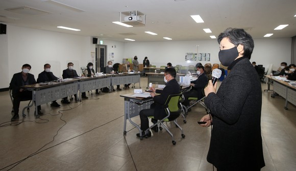 청주시 주택정책 기본계획 연구용역 최종보고회 개최 모습. ⓒ 청주시