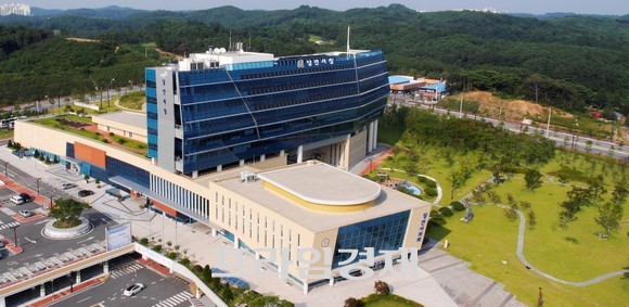 당진시청 청사 전경. ⓒ 프라임경제