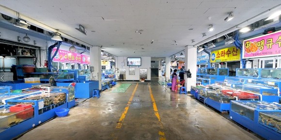 대천항 수산시장 내부 모습. ⓒ 보령시
