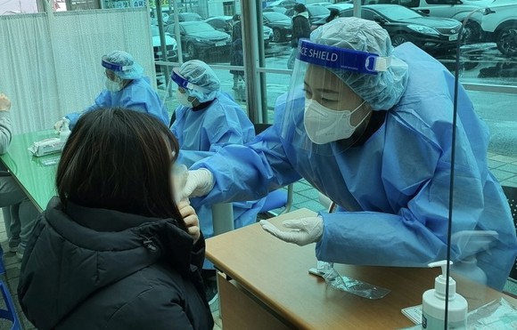 보건소 선별진료소 PCR검사 모습. ⓒ 보령시