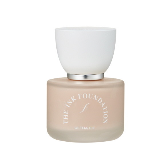 LG생활건강이 fmgt의 '더 잉크 파운데이션 울트라핏'을 출시했다. © LG생활건강