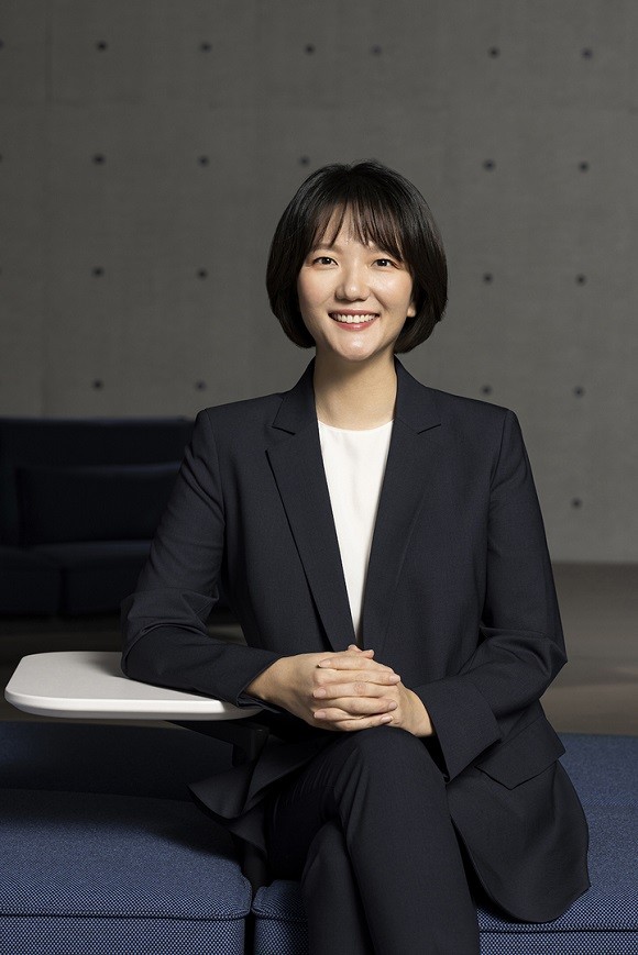 네이버(035420)가 1981년생 최수연 대표이사를 새 사령탑으로 공식 선임했다. ⓒ 네이버
