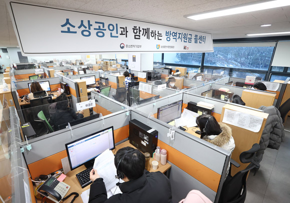 유세 기간 '고용 유연화'를 약속했던 윤석열 20대 대통령 당선인의 일자리, 노동 정책에 대한 아웃소싱 시장의 관심이 뜨겁다. ⓒ 연합뉴스