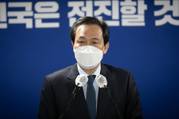 더불어민주당은 7일 의원총회에서 우상호 의원을 혁신형 비상대책위원장으로 추대했다고 발표했다. ⓒ 연합뉴스