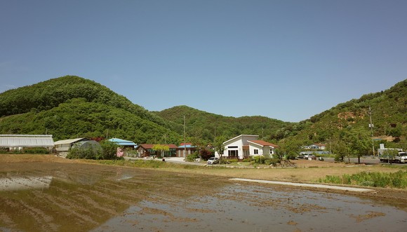 부여 은산면 나령리 마을 전경. ⓒ 부여군