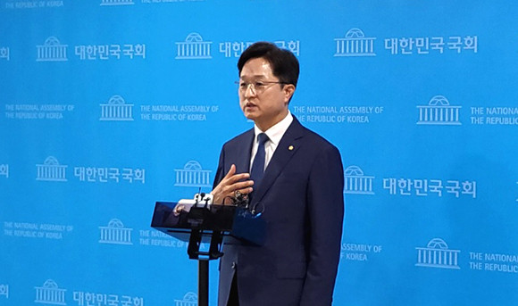 강병원 더불어민주당 의원은 29일 대표직에 출마하겠다고 뜻을 밝혔다. = 박성현 기자
