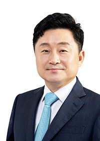 팀장으로 활동하고 있는 더불어민주당 화물노동자생존권보호팀에서 안전운임제 일몰제 폐지법을 발의했다. ⓒ 최인호 더불어민주당 의원실.