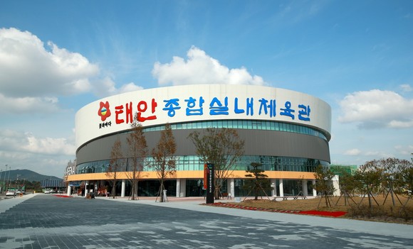 지난해 11월 개관한 태안종합실내체육관 모습. ⓒ 태안군