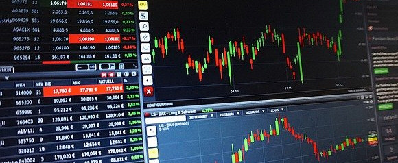 13일 코스피 지수는 전장 2317.76대비 10.85p(0.47%) 상승한 2328.61을 기록했다. ⓒ 픽사베이