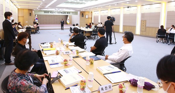 민선 8기 시장 공약 실천계획 확정을 위한 1차 시민배심원 회의 개최 모습. ⓒ 서산시