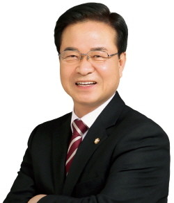 국회 농림축산식품해양수산위원회 소속 국민의힘 최춘식 의원이 농협이 보유한 정부양곡창고 신축과 개·보수를 적극적으로 지원해야한다고 지적했다. ⓒ 최춘식 의원실