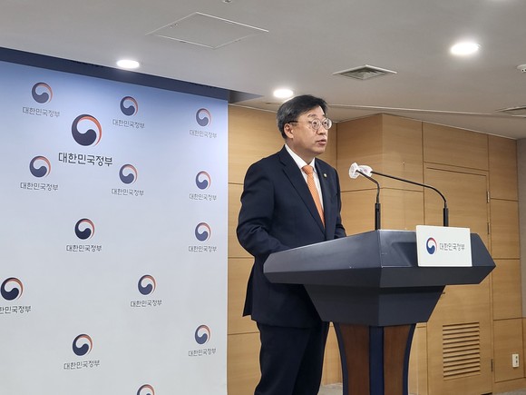 박윤규 과학기술정보통신부 제2차관이 14일 오전 정부서울청사에서 국가데이터 정책위원회 출범 의의 및 향후 운영 방안을 브리핑하고 있다. = 박지혜 기자