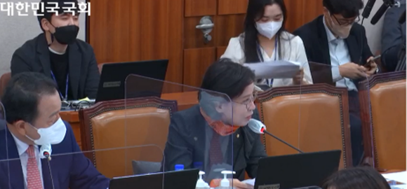 이인선 국민의힘 의원이 창진원 사업의 유사중복성에 대해 지적하고 있다. ⓒ 국회의사중계시스템 캡처본