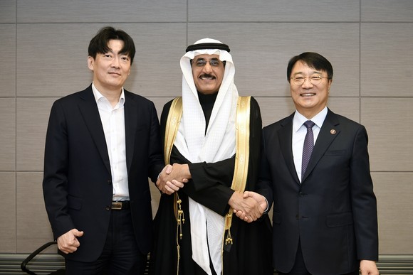 코오롱글로벌이 사우디 FAIDH와 스마트팜 사업 추진 및 생산 극대화를 위한 업무협약(MOU)를 체결했다. ⓒ 코오롱글로벌