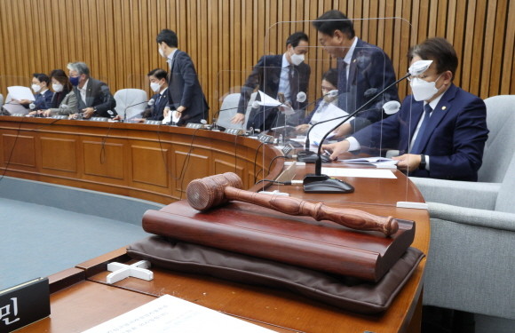 진상규명을 위한 국정조사특별위원회 첫 전체회의가 24일 파행됐다. ⓒ 연합뉴스