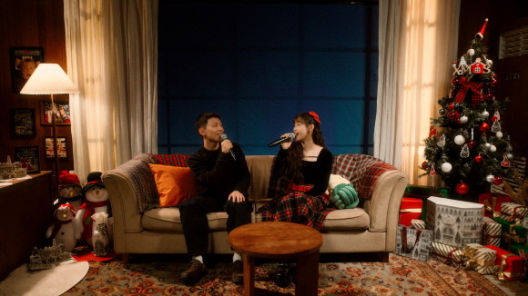 롯데백화점이 겨울 테마송, 'Dear My Winter'를 깜짝 공개한다. © 롯데백화점