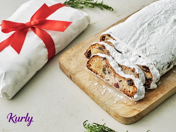 컬리는 유명 베이커리의 케이크를 크리스마스·연말 시점에 맞춰 사전 예약할 수 있는 '연말 베이커리' 기획전을 진행한다. © 컬리