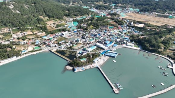 도시재생 뉴딜 사업(특화재생형) 대상지로 선정된 금일읍 전경. ⓒ 완도군