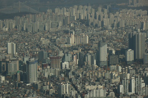 2022년 부동산 시장은 고금리 여파로 새로운 국면을 맞이했다. ⓒ 연합뉴스