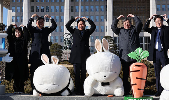 이광재 국회사무총장은 16일 신년 기자간담회에서 규제 법안에 대한 심사기능을 강화한다고 발표했다. ⓒ 연합뉴스