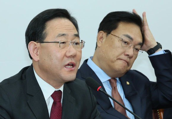 주호영 국민의힘 원내대표가 오늘 오전 국회에서 열린 비상대책위원회의에서 발언하고 있다. ⓒ 연합뉴스