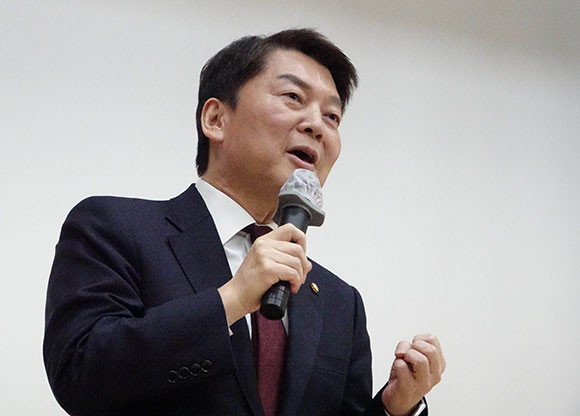 전당대회 당대표 후보인 안철수 국민의힘 의원 측은 6일 공개 일정을 연기했다. ⓒ 연합뉴스