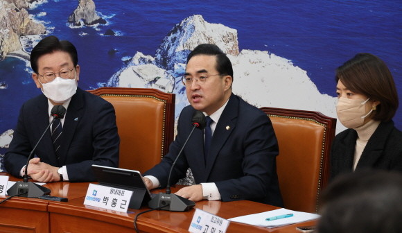 박홍근 더불어민주당 원내대표는 8일 "이상민 행정안전부장관의 탄핵소추 사유는 충분하다"고 주장했다. ⓒ 연합뉴스