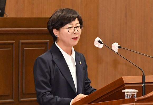 신서경 의원이 진주시 전체 가구 에너지 물가 지원금 20만원 지급을 주장하고 있다. ⓒ 프라임경제