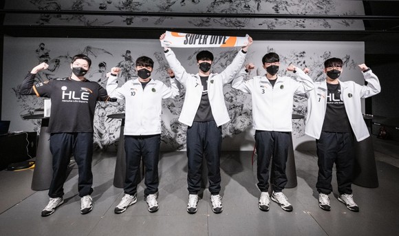 2023 LCK 스프링 5, 6주 차에서 4승을 쓸어 담으면서 순위를 끌어 올린 한화생명e스포츠. ⓒ LCK