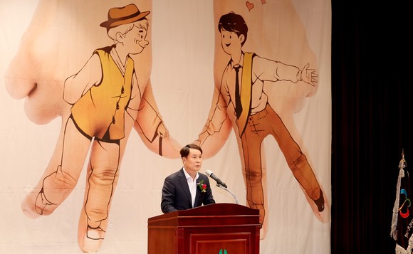 이상래 의장은 28일 시청 대강당 3층에서 열린 '대전시 시니어클럽협회 노인일자리사업 연합발대식'에 참석해 축사을 하고 있다. ⓒ 의회사무국