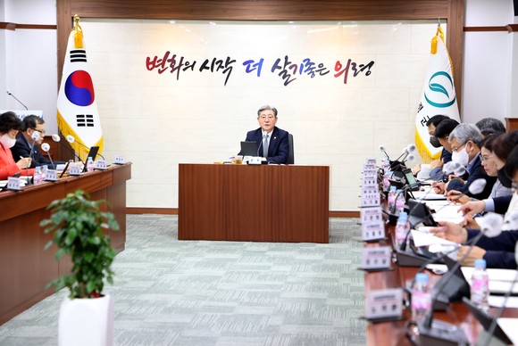 오태완 의령군수가 3無 간부회의를 강조하고 있다. ⓒ 의령군