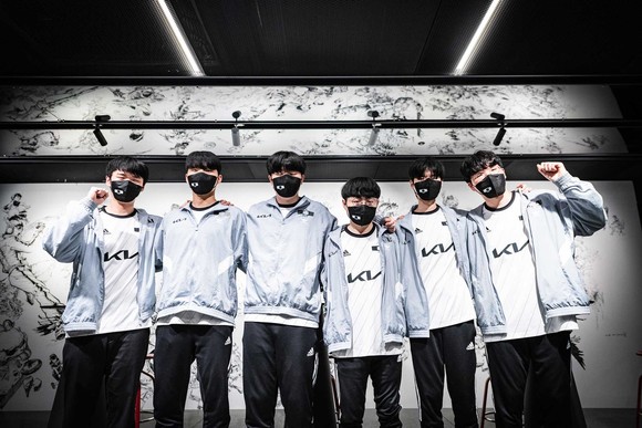 2023 LCK 스프링 7주 차에서 2위로 뛰어 오른 디플러스 기아. ⓒ LCK