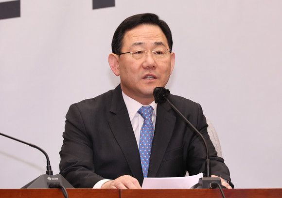 주호영 국민의힘 원내대표가 오늘 오전 열린 원내대책회의에서 발언하고 있다. ⓒ 연합뉴스