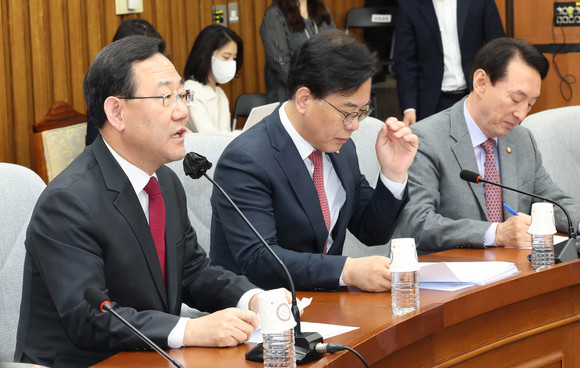 국민의힘 주호영 원내대표가 21일 국회에서 열린 원내대책회의에서 발언하고 있다. ⓒ 연합뉴스